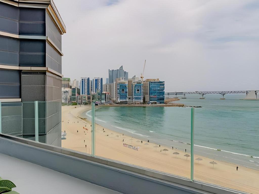 فندق هومرز بوسان المظهر الخارجي الصورة